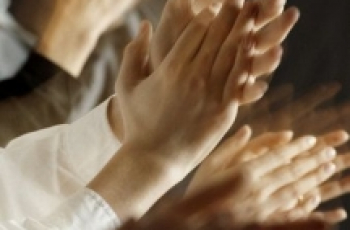 Ouders geloven in de kracht van complimenten