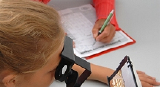 Bioptor, nieuw screening-instrument voor fixatie-disparatie