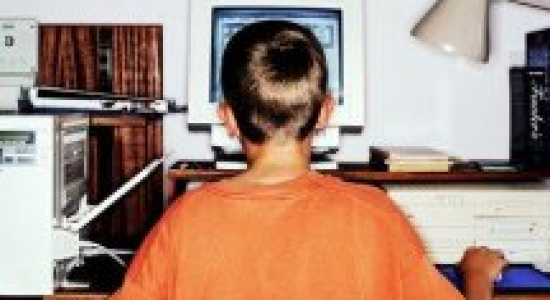 Pesten via internet is 'grappig'