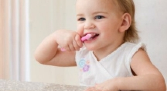 Gaatjes voorkomen bij kleine kinderen