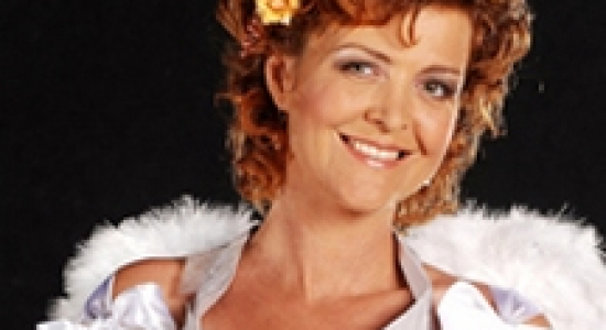 Vrouwen moeten weer vrouw worden