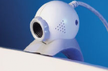 Kinderlokkers nemen webcam over via Trojaans Paard