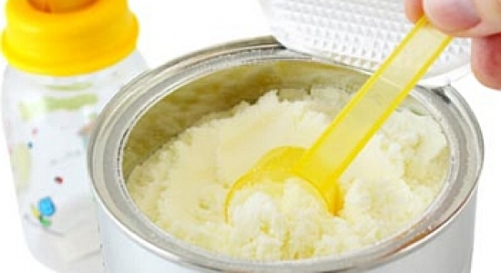 Babyvoeding (3) - Poedermelk