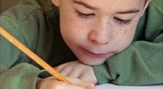 Lezen leer je door te schrijven