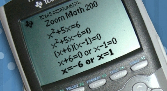 Kat en muisspel rond ZoomMath