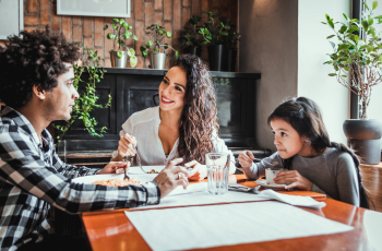 40 inspirerende vragen voor je partner die verder gaan dan 'hoe was je dag?'