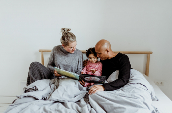 Een bedritueel voor je kind, zo pak je dat aan