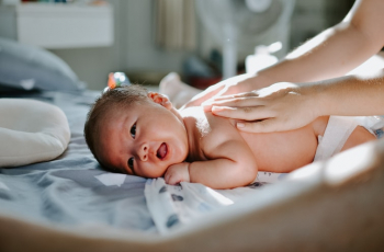 Alles over kindermassage, met veel tips!