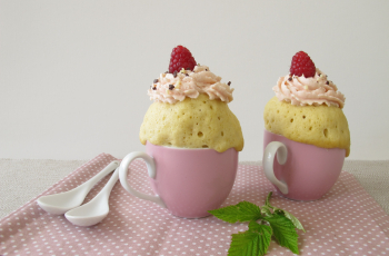 Hoe maak je een mugcake? Bekijk de video