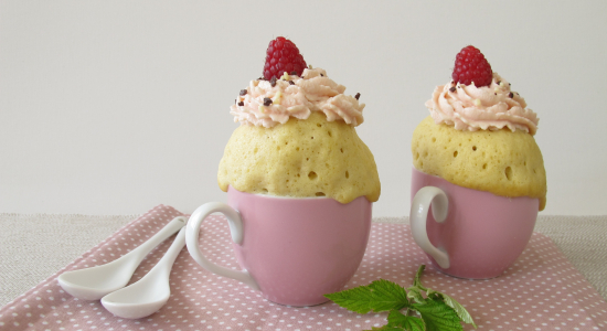 Hoe maak je een mugcake? Bekijk de video