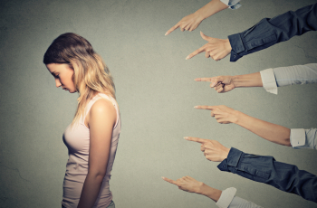 Sexting onder jongeren: risico's, tips en handige sites