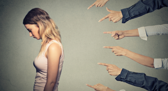 Sexting onder jongeren: risico's, tips en handige sites