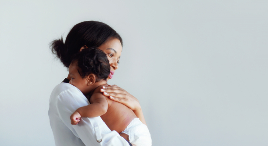 Wat kun je doen om overprikkeling bij je baby te voorkomen?