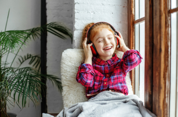 9x de leukste en educatieve podcasts voor kinderen van 5 t/m 7 jaar