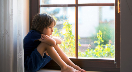 Help, mijn kind heeft heimwee: zo komt het en dit kun je doen