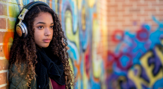 Hoe ga je om met brutaal en respectloos gedrag van je puber?