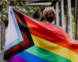 Mijn kind is uit de kast gekomen. Wat is LGBTQ+?