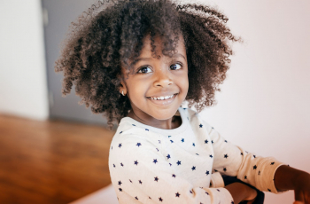 De ontwikkelingen van een peuter van 3 jaar oud: deze mijlpalen kun je verwachten