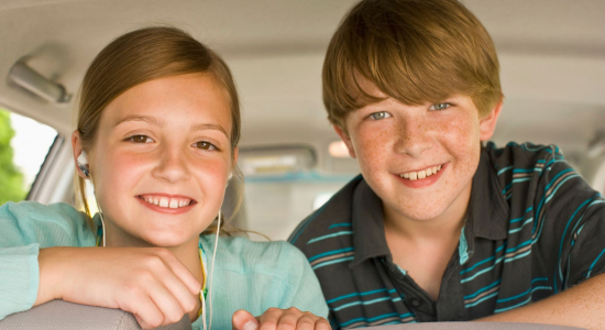 Help! Mijn kind heeft last van wagenziekte: zo los je het op