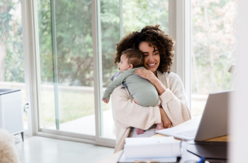 Balans vinden als werkende moeder: 6 tips voor meer rust en minder stress