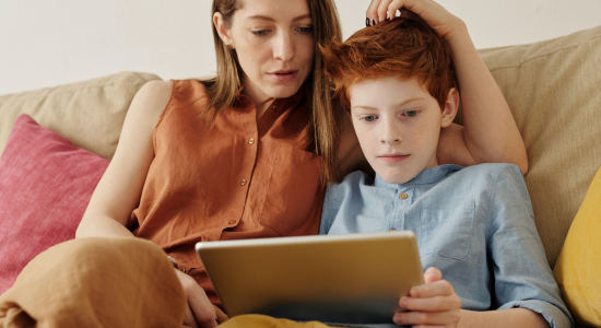 Leven met een kind met epilepsie: van onbegrip tot de strijd om hulp