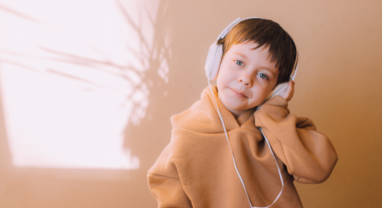 De leukste luisterverhalen en -sprookjes voor kinderen van 5 t/m 8 jaar