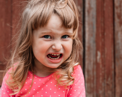 14 verrassende manieren om driftbuien van je peuter direct te stoppen (nummer 9 werkt echt!)