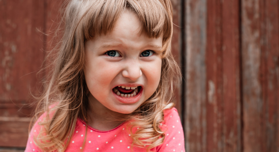 14 verrassende manieren om driftbuien van je peuter direct te stoppen (nummer 9 werkt echt!)