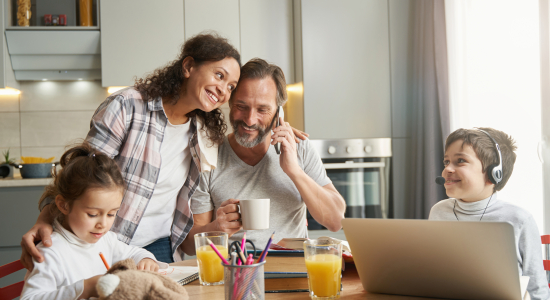 Besparen op internet? Kies voor een familieabonnement!