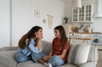 Seksuele opvoeding: zo maak je het gesprek met je kind makkelijker én leuker!