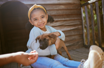 Vlooien wil je liever voorkomen: dit zijn de beste én goedkoopste vlooienbanden voor jullie harige gezinslid