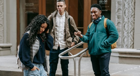 Tieners en lichaamsbeeld: tips om je kind te helpen aan een gezond zelfbeeld