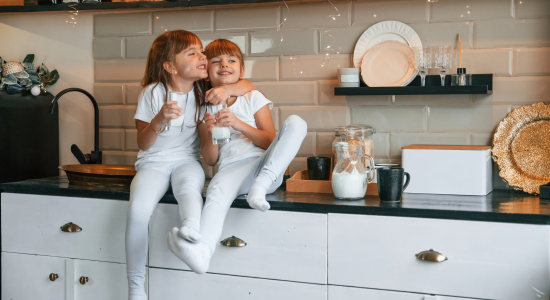 Keuken uitzoeken met een jong gezin? Advies aan huis kan veel stress schelen