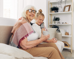 Als je ouders ouder worden: zo kun je hen helpen op een manier die bij jullie past