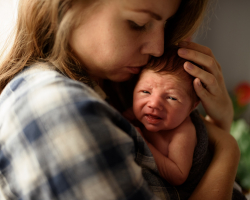 Sophie (32): ‘Ik werd moeder, maar verloor mijn eigen moeder in dezelfde maand’