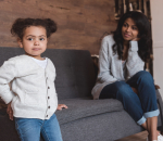 Noor (36) vraagt zich af of dit echt kan zijn: 'Mijn peuter vertelde me een geheim over haar vorige leven'