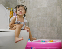 5 signalen dat je kind klaar is voor zindelijkheidstraining