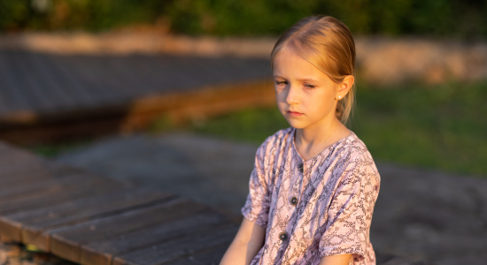 Help, mijn kind durft ineens niks meer: zo ga je om met faalangst
