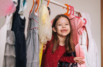 Slim besparen op kinderkleding en meer: de ultieme oudertruc met cadeaukaarten