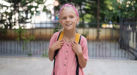 Het gewone leven begint weer: zo help je je kind zo soepel mogelijk wennen aan het schoolritme