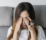 Ineens vlekken of flikkeringen in je zicht: wat is oogmigraine en wat kun je doen?