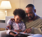 Waarom een persoonlijk verhaaltje je kind soms beter helpt dan een boek uit de kast