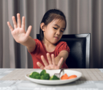 Mijn kind eet het ene moment veel en dan weer bijna niets. Hoe normaal is dat?