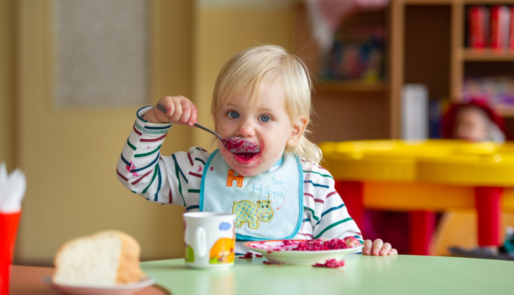 Waarom eten op de opvang vaak beter gaat dan thuis
