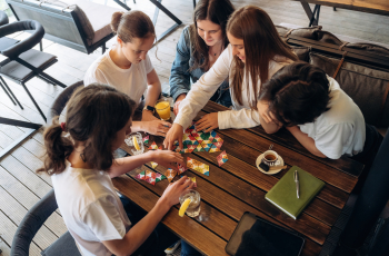 Tieners enthousiast krijgen voor een spelletjesavond? Zo pak je het aan.