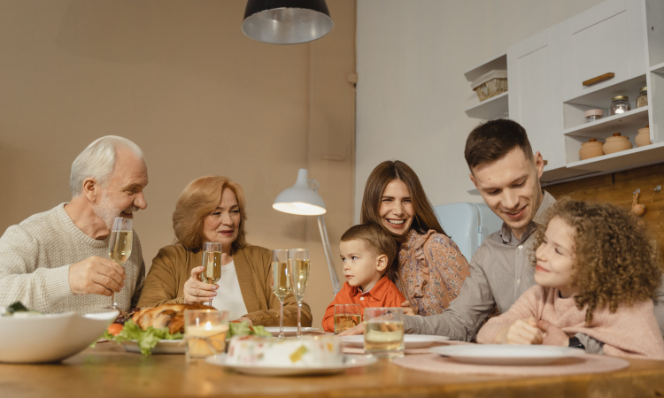Het kopen van een huis met familie