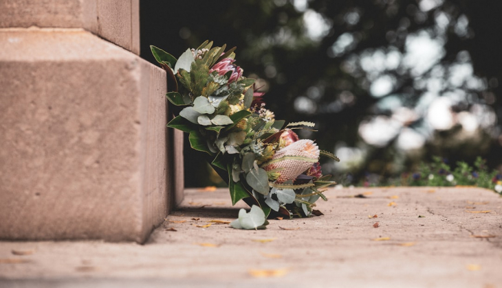 De meest bijzondere grafmonumenten: waar je als ouder op moet letten