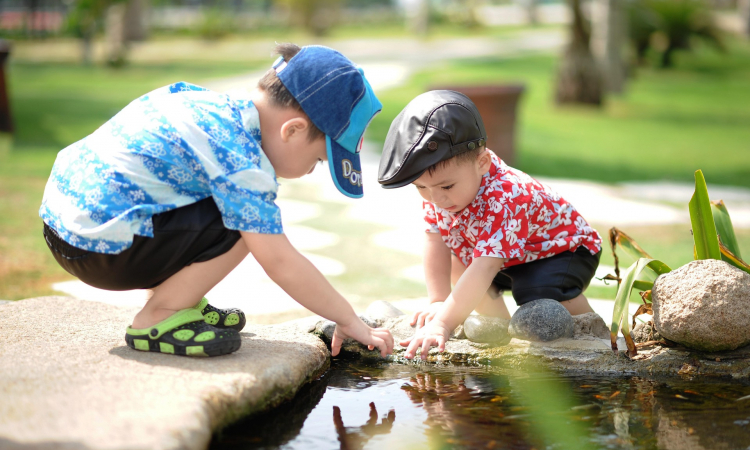 Veilig spelen in de tuin: stappen om je tuin lente-proof te maken