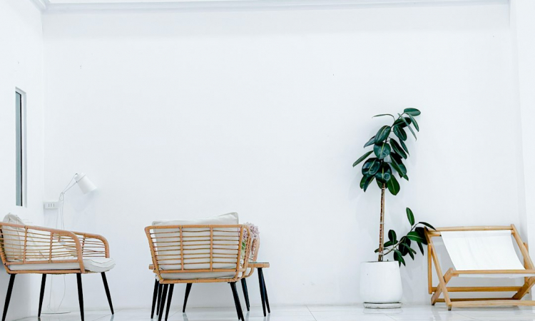 De impact van een lichte vloer op de ruimtelijkheid van je woning